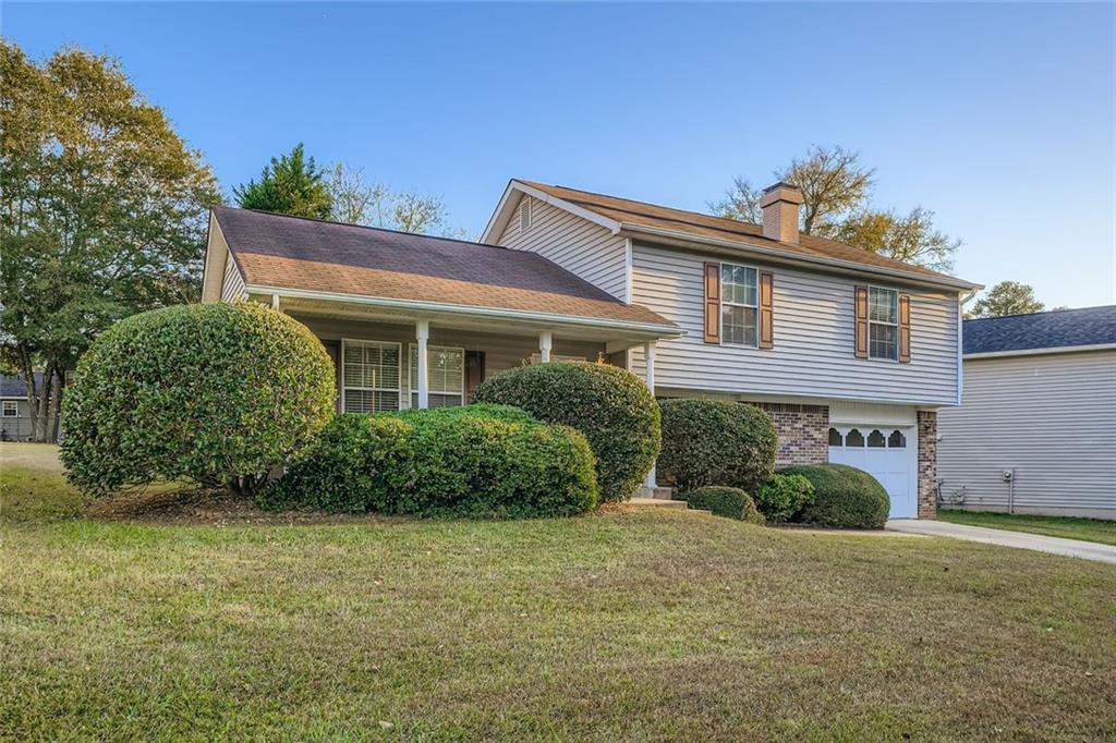 5619 Regency Forest Court