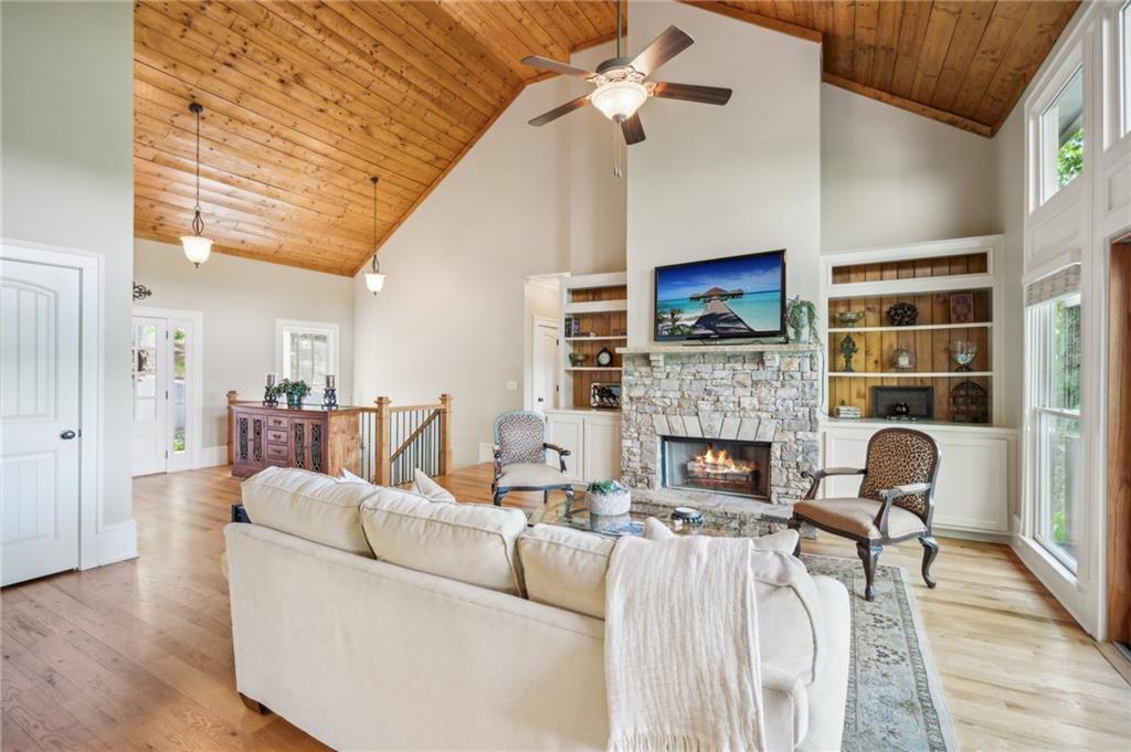 215 Columbine Drive, Big Canoe, Georgia image 9