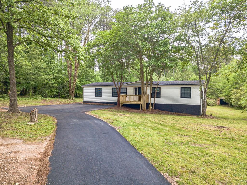 3520 Haynes Ridge Road, Loganville, Georgia image 1
