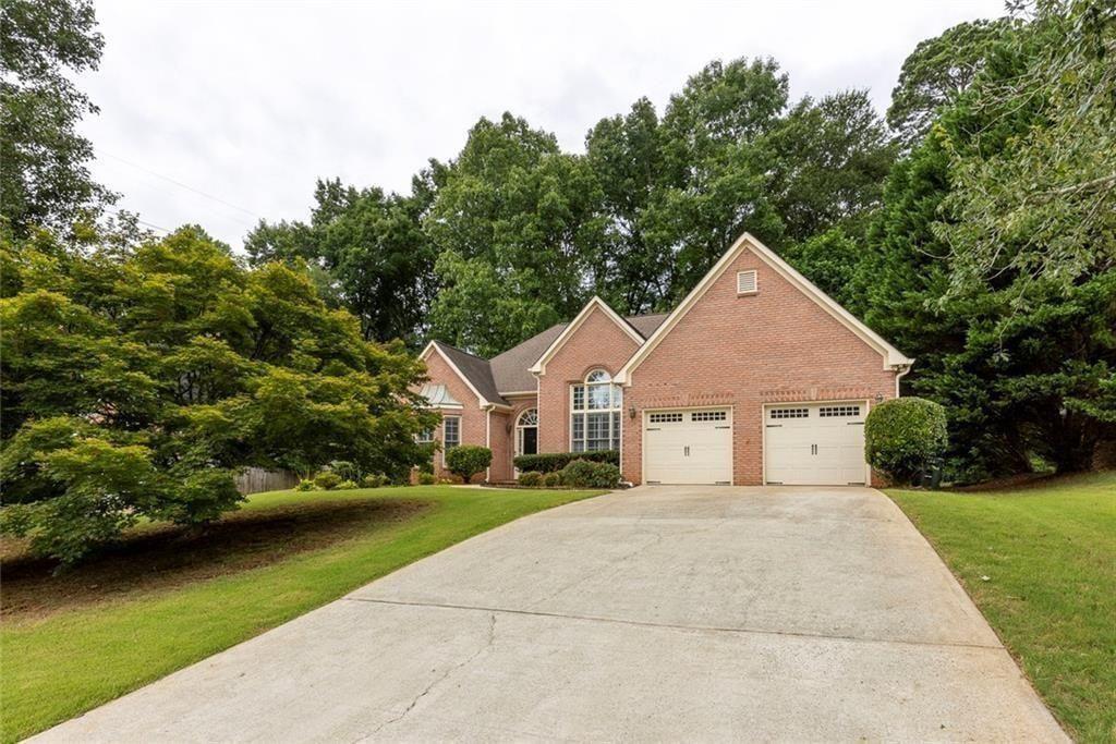 3445 Fox Hollow Drive