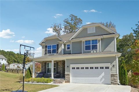 A home in Dacula