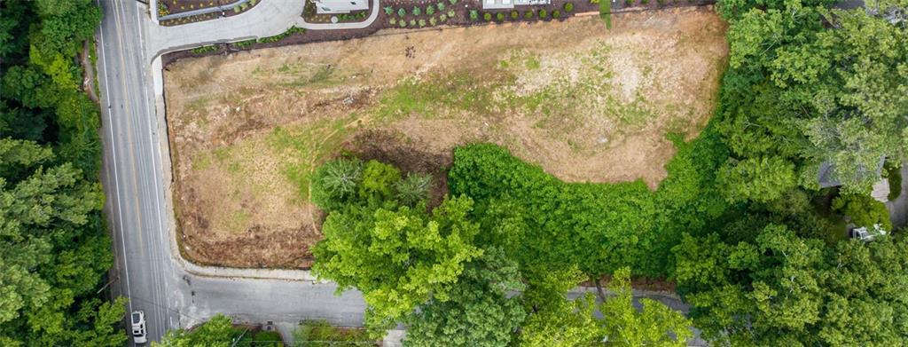 390 W Wesley Road NW