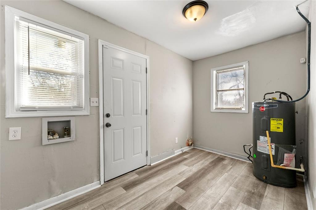 540 Hamilton E Holmes Drive, Atlanta, Georgia image 7