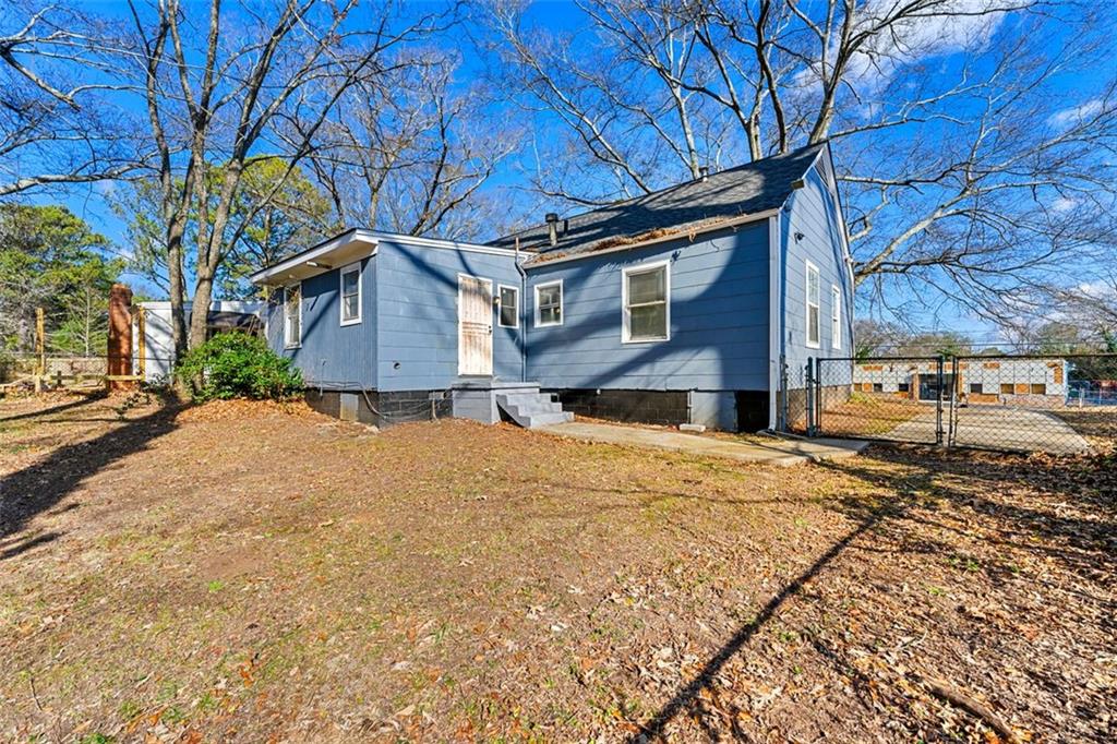 540 Hamilton E Holmes Drive, Atlanta, Georgia image 13