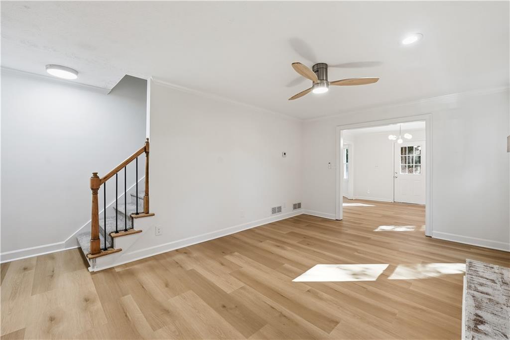 1367 Wenlock Edge Cove