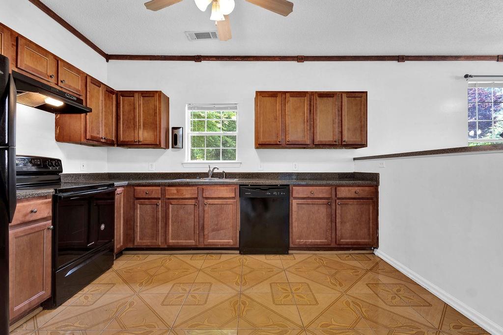 7293 Bridlewood Court, Jonesboro, Georgia image 14
