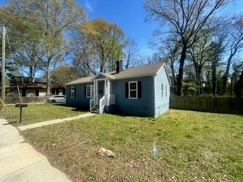 Photo of 1350 SW Campbellton Road SW, Atlanta, GA 30310 (MLS # 7743156)
