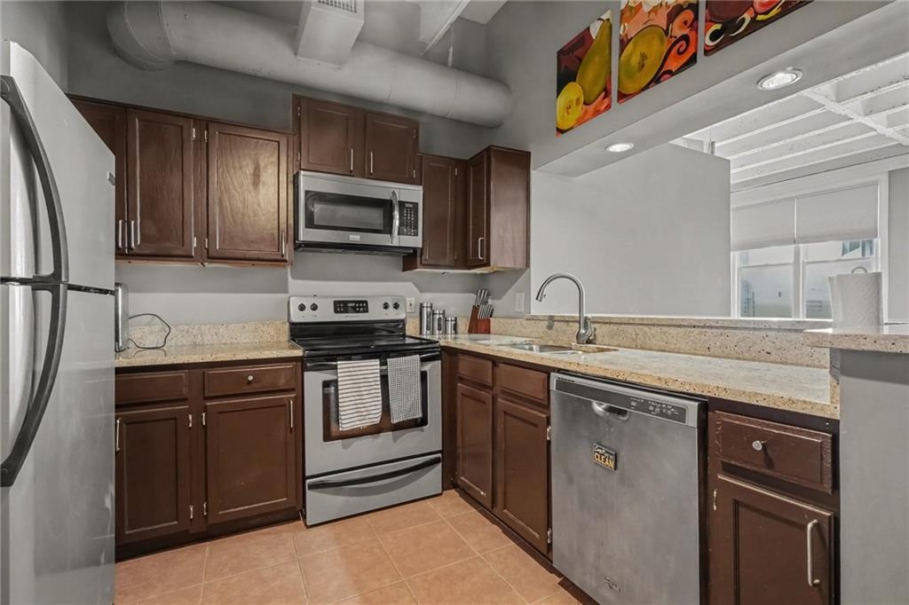 32 Peachtree Street NW 1405