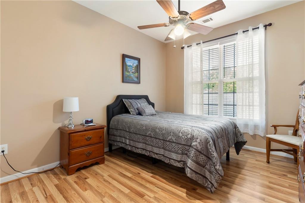 2040 Chicago Avenue, Atlanta, Georgia image 23