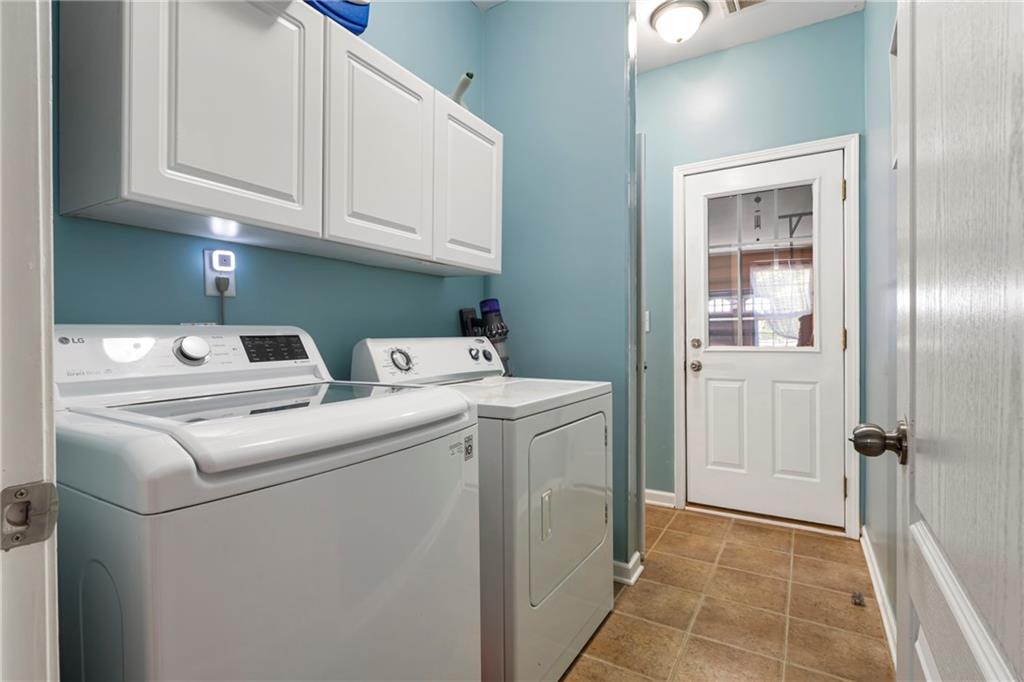 2040 Chicago Avenue, Atlanta, Georgia image 30