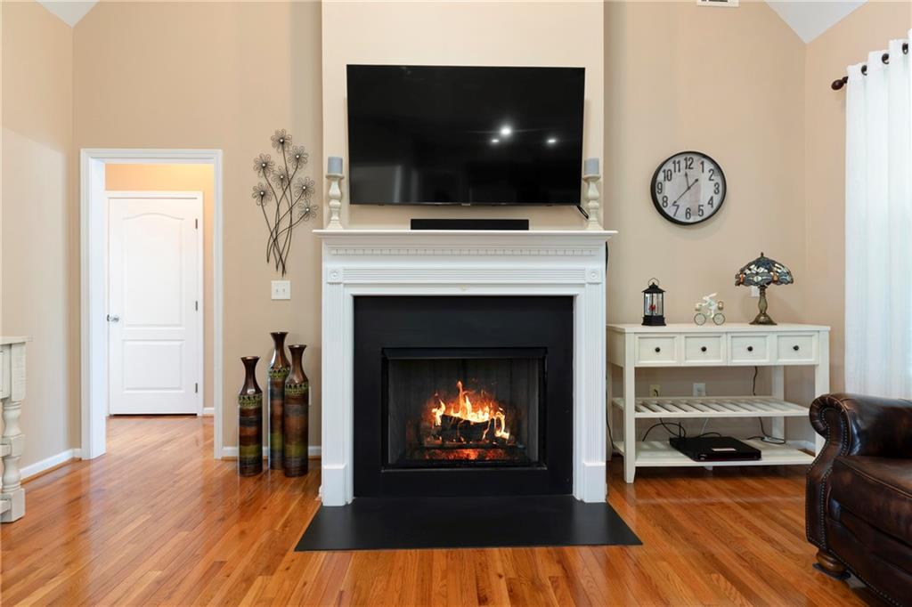 2040 Chicago Avenue, Atlanta, Georgia image 6