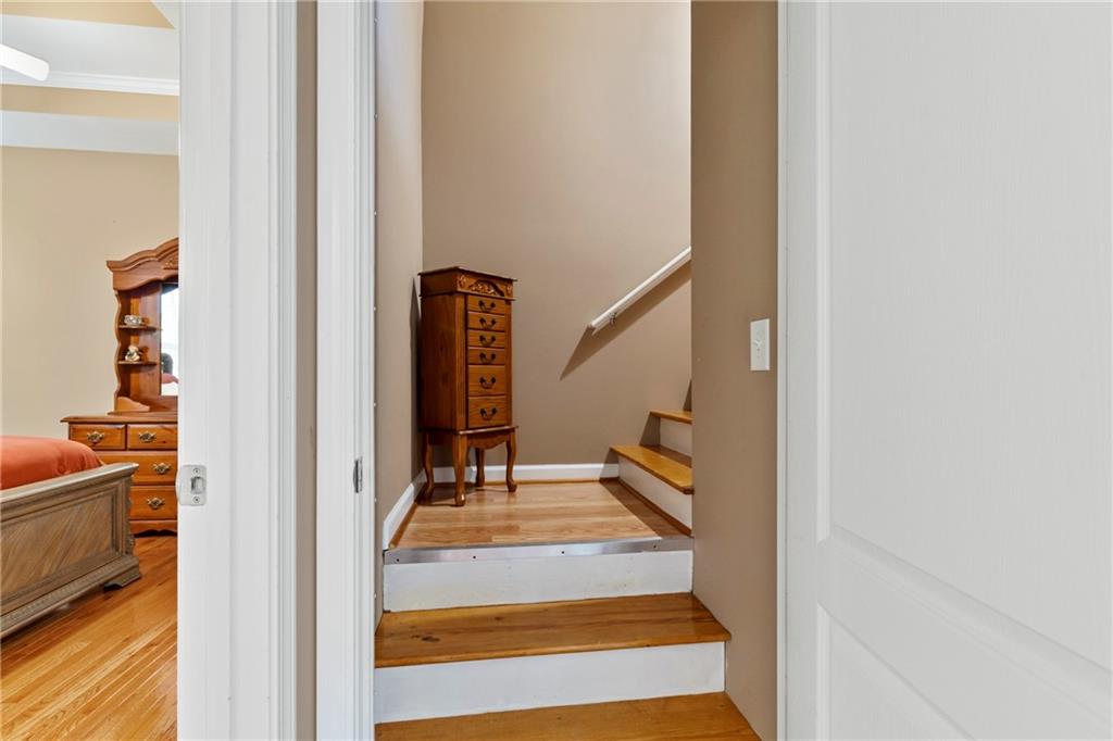 2040 Chicago Avenue, Atlanta, Georgia image 26