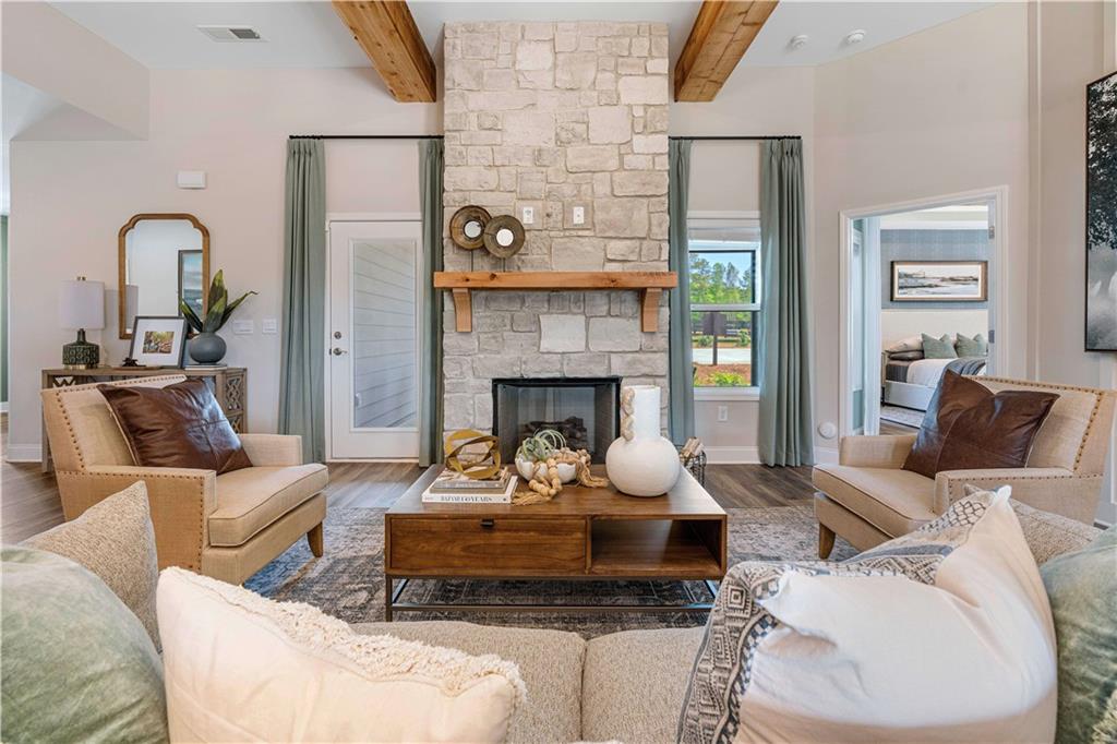 81 Heritage Pointe Drive