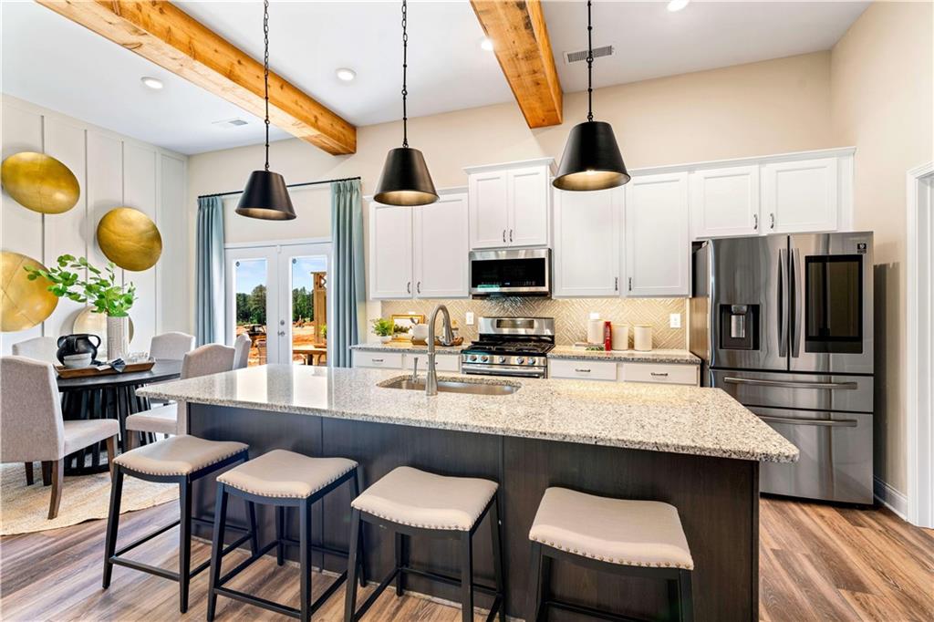 81 Heritage Pointe Drive