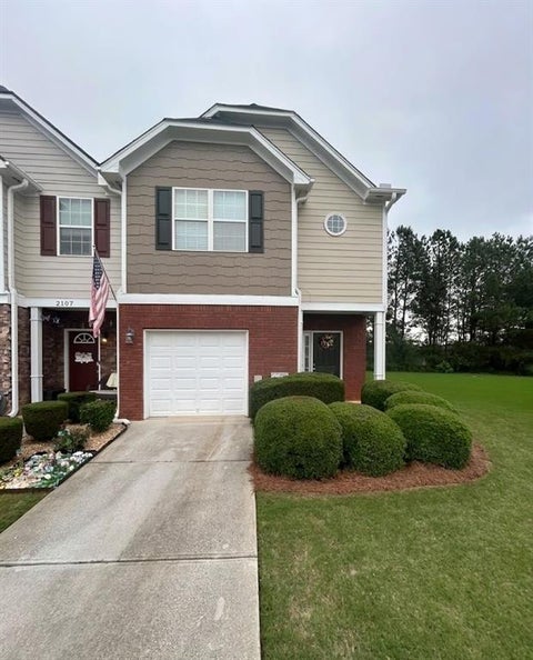 Townhouse For Sale - 2105 Hasel Street<br/> Lawrenceville, GA 30044