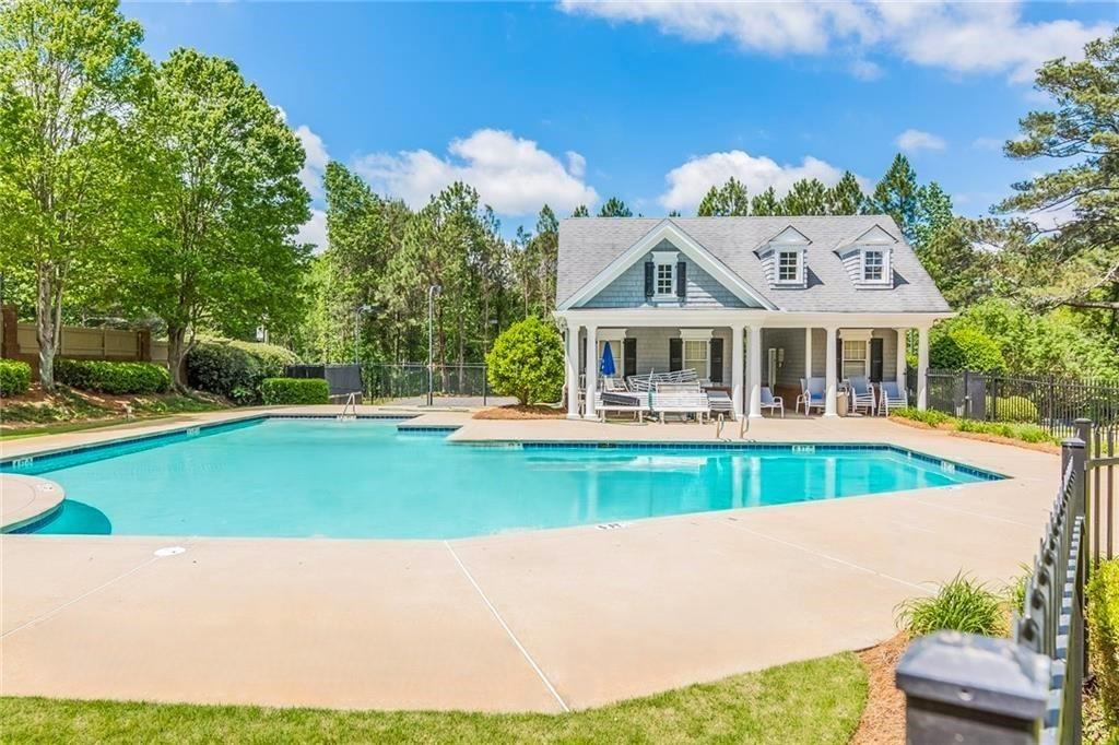 2708 Long Grove Drive