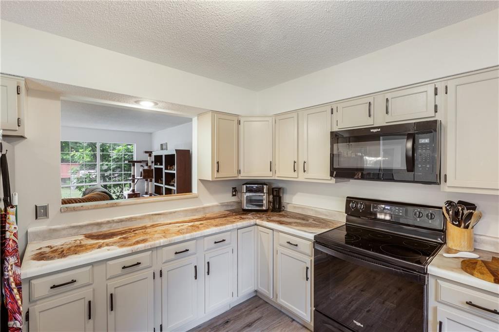 40 Carole Drive, Carrollton, Georgia image 9