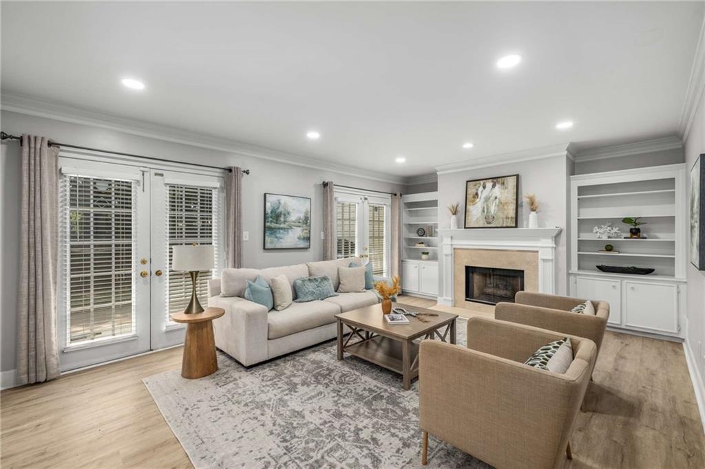 3710 Wedgewood Chase