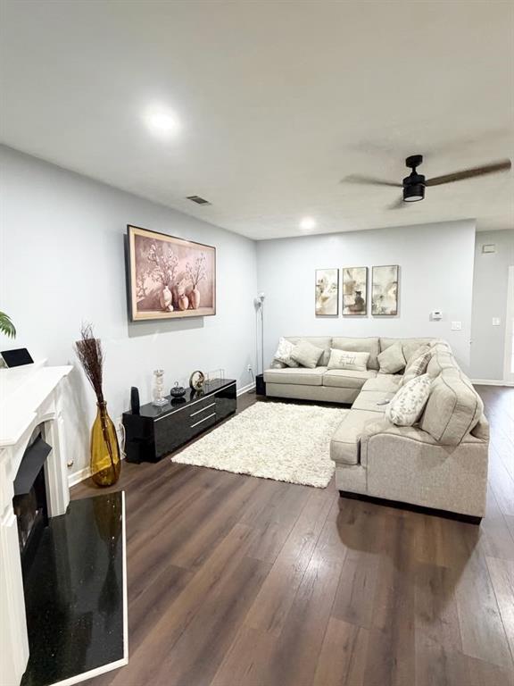 1556 Paramount View Trace