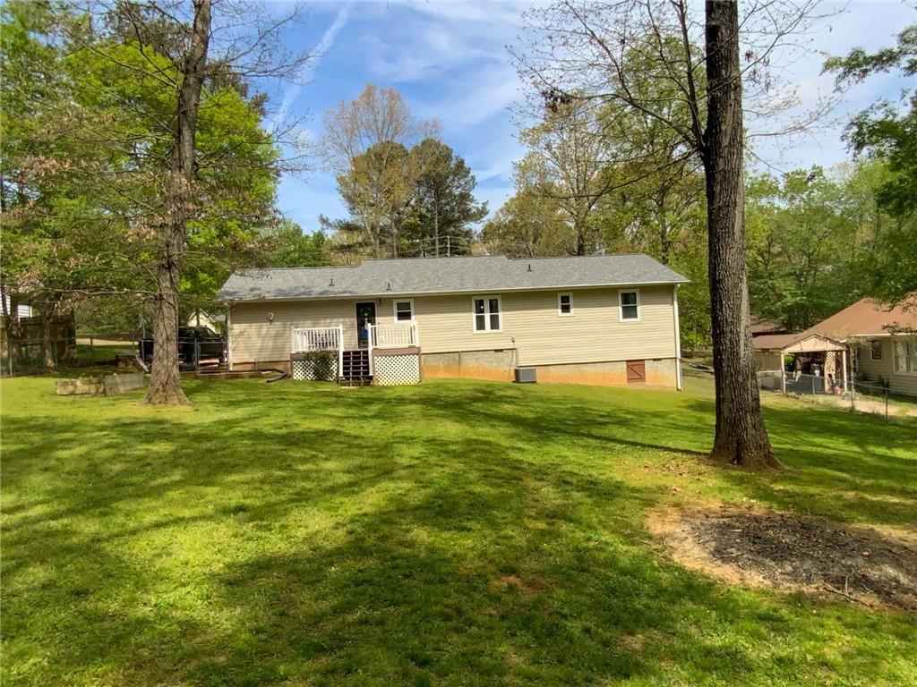 33 E Boxwood Drive SE