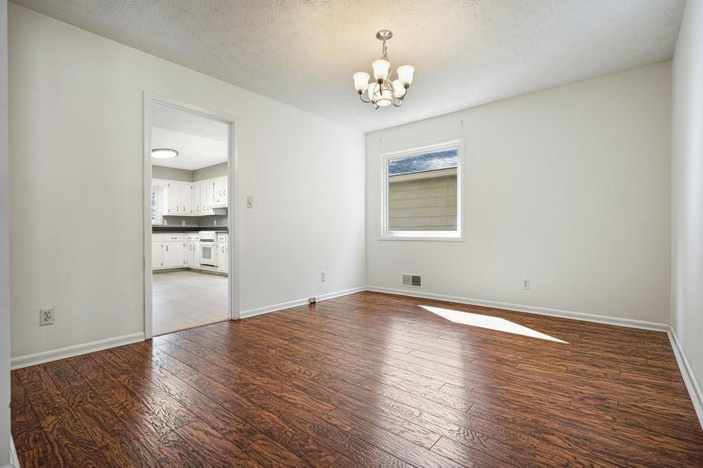 300 Cruise Court