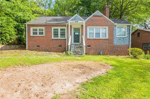 879 Sylvan Place SW Atlanta GA 30310