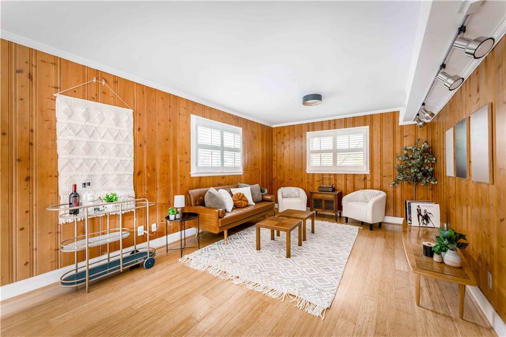 1103 Bromley Road