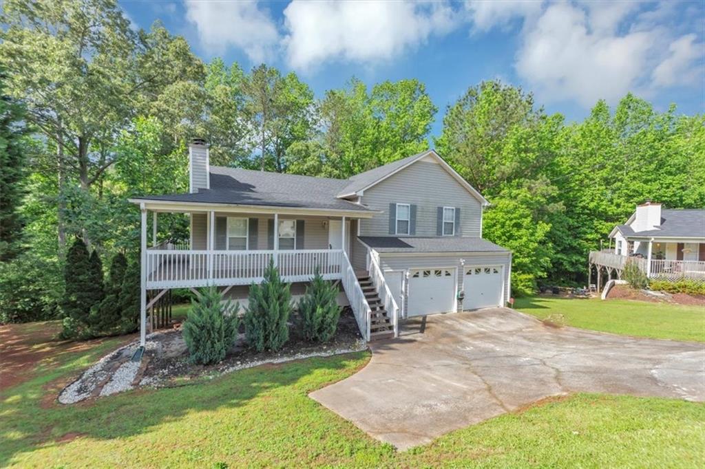185 WYNGATE Court