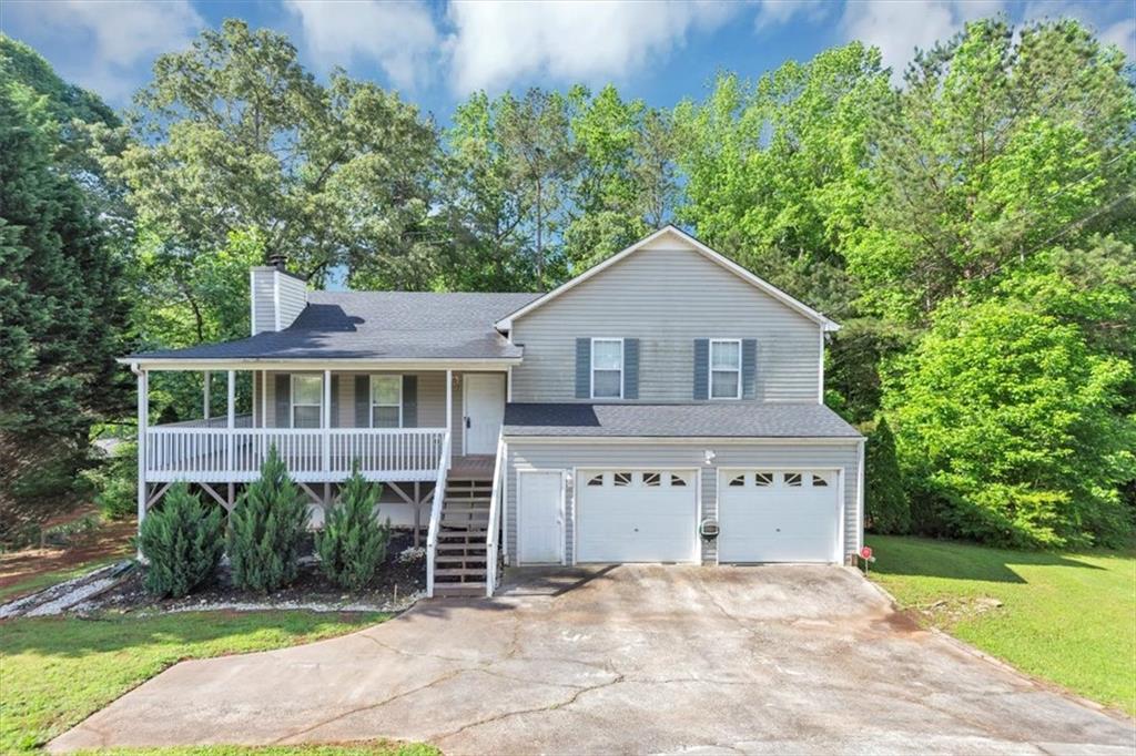 185 WYNGATE Court