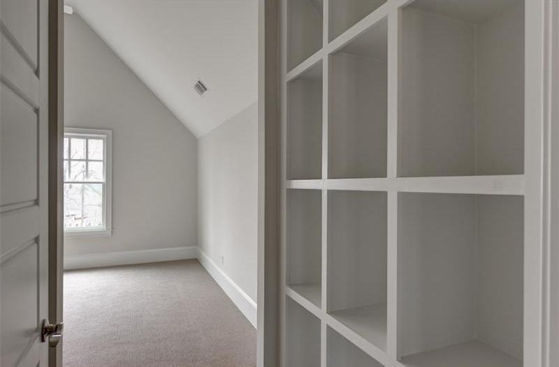 Sandy Springs - Residential