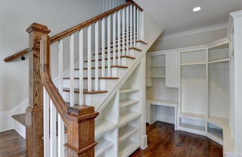 Sandy Springs - Residential