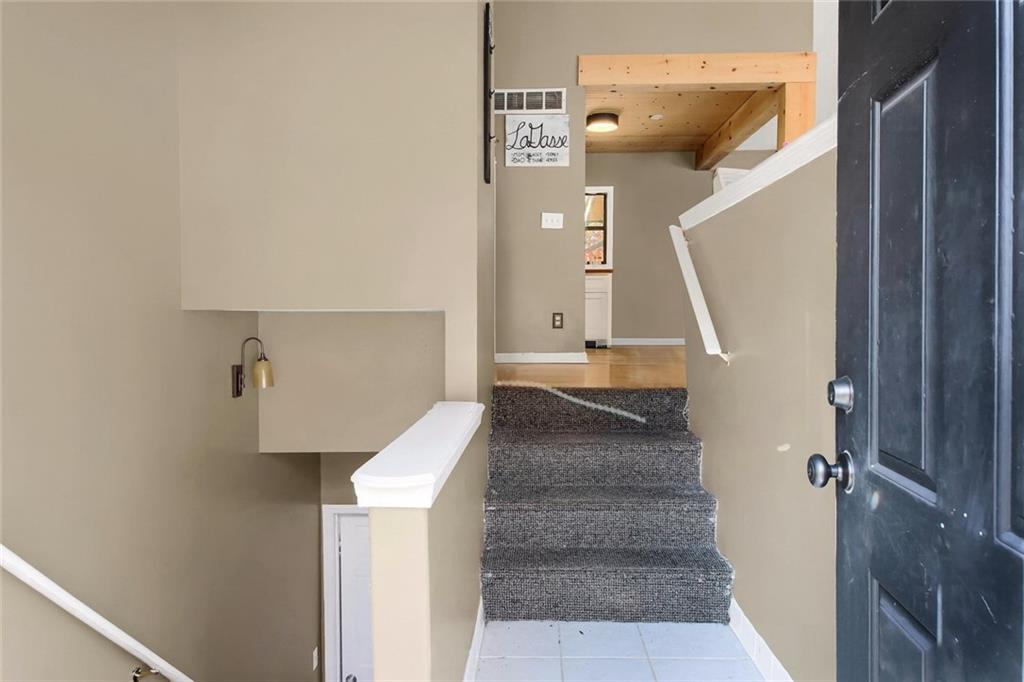 159 W Putnam Ferry Road