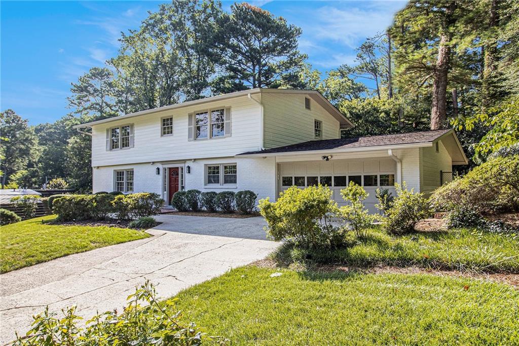 3439 Heartwood Lane