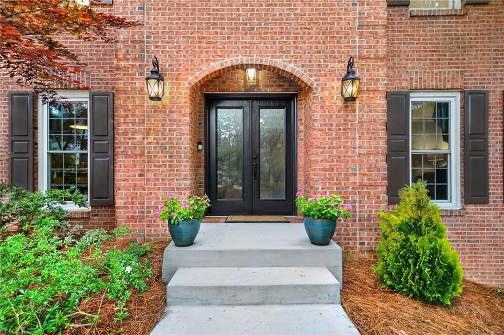 285 Windrift Court