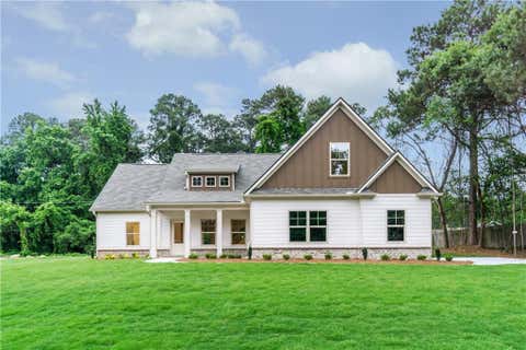 Homes For Sale - 2963 Parkwood Road<br/> Snellville, GA 30039