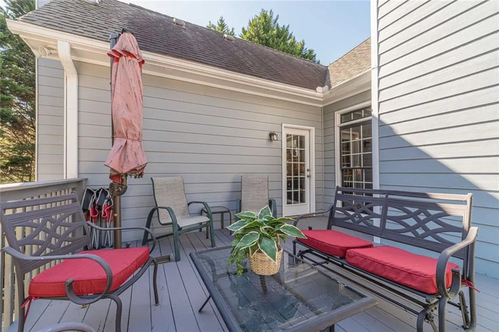 Loganville, Georgia 30052, United States, 5 Bedrooms Bedrooms, ,5 BathroomsBathrooms,Residential,Active,237195