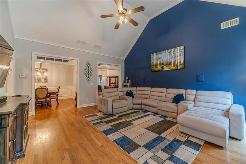 Loganville, Georgia 30052, United States, 5 Bedrooms Bedrooms, ,5 BathroomsBathrooms,Residential,Active,237195