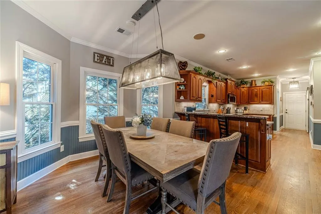 Loganville, Georgia 30052, United States, 5 Bedrooms Bedrooms, ,5 BathroomsBathrooms,Residential,Active,237195