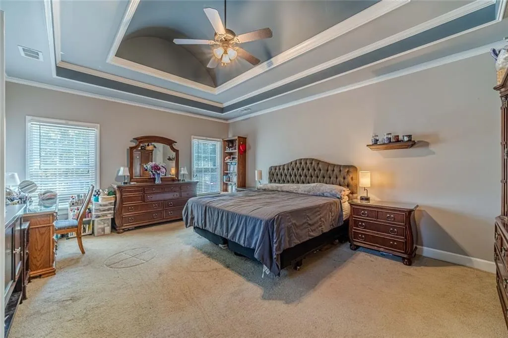 Loganville, Georgia 30052, United States, 5 Bedrooms Bedrooms, ,5 BathroomsBathrooms,Residential,Active,237195