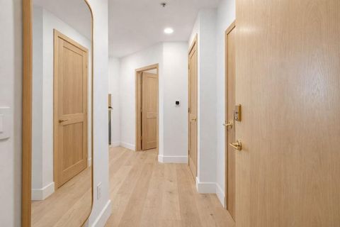 3324 PEACHTREE Road NE 1018 Atlanta GA 30326