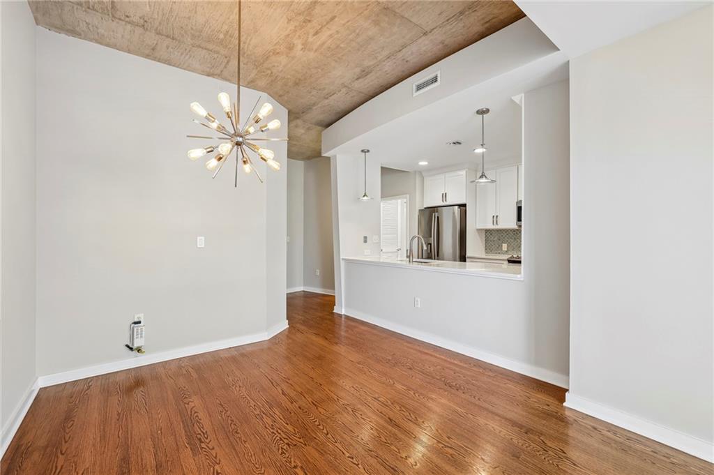 943 Peachtree Street NE 1606