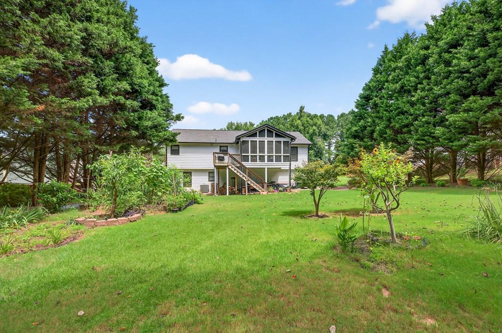 3737 Victoria Drive