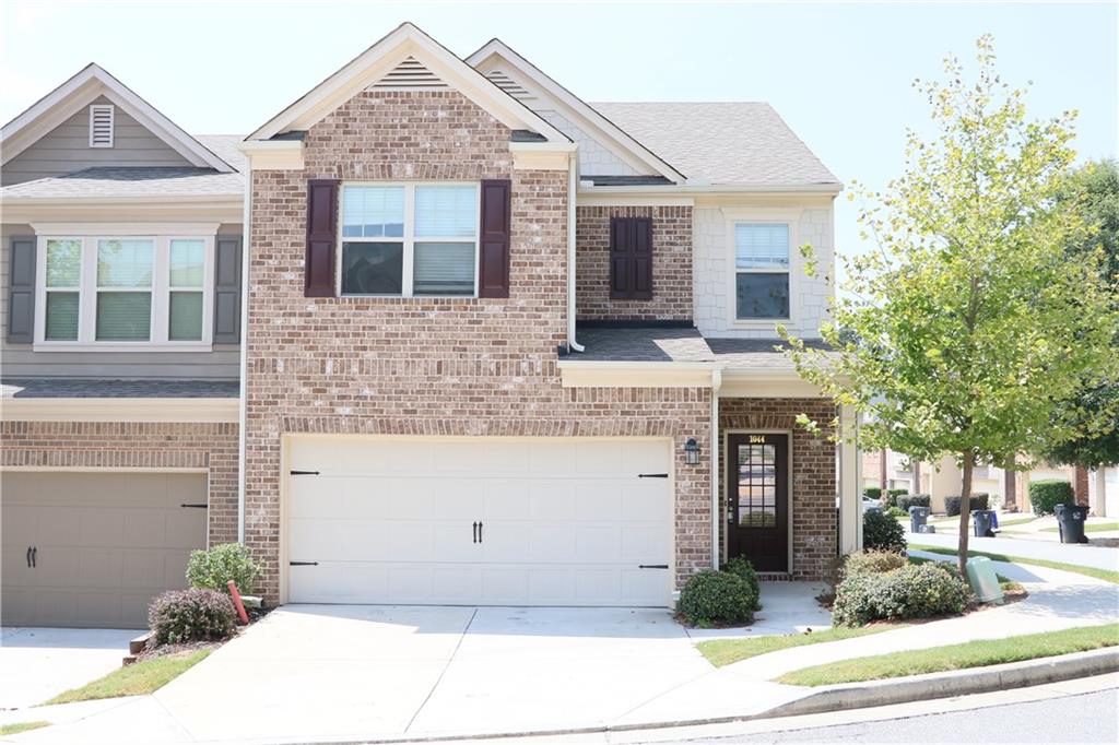 Come and see this nice property, perfect for self living and investors, end unit, convenience location, less than 1 mile to 316. you can find anything within 5 miles. new paint inside, new carpet, and the house has been professionally cleaned, so it is move-in ready, this will be your perfect home. you will love it.