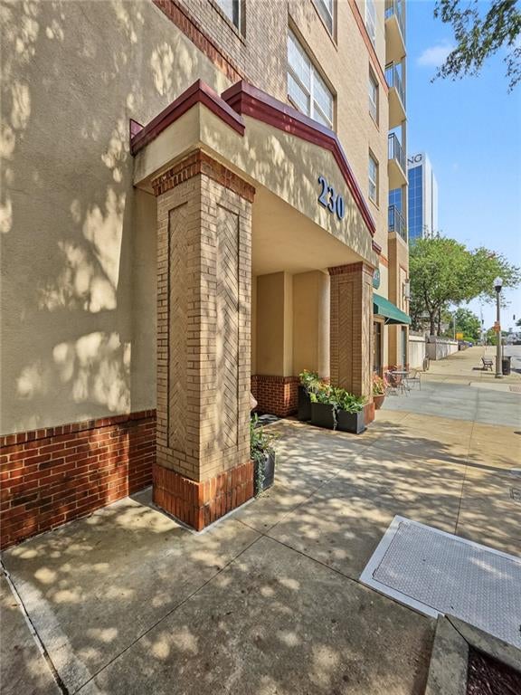 230 E Ponce De Leon Avenue 420