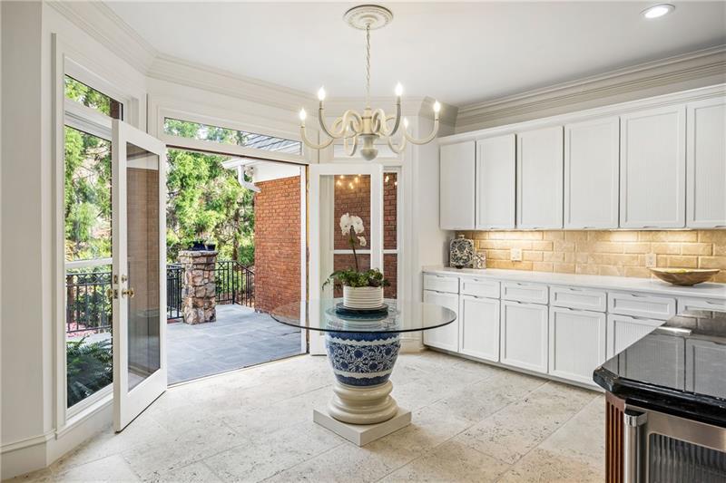1285 Wesley Place, Atlanta, Georgia image 21