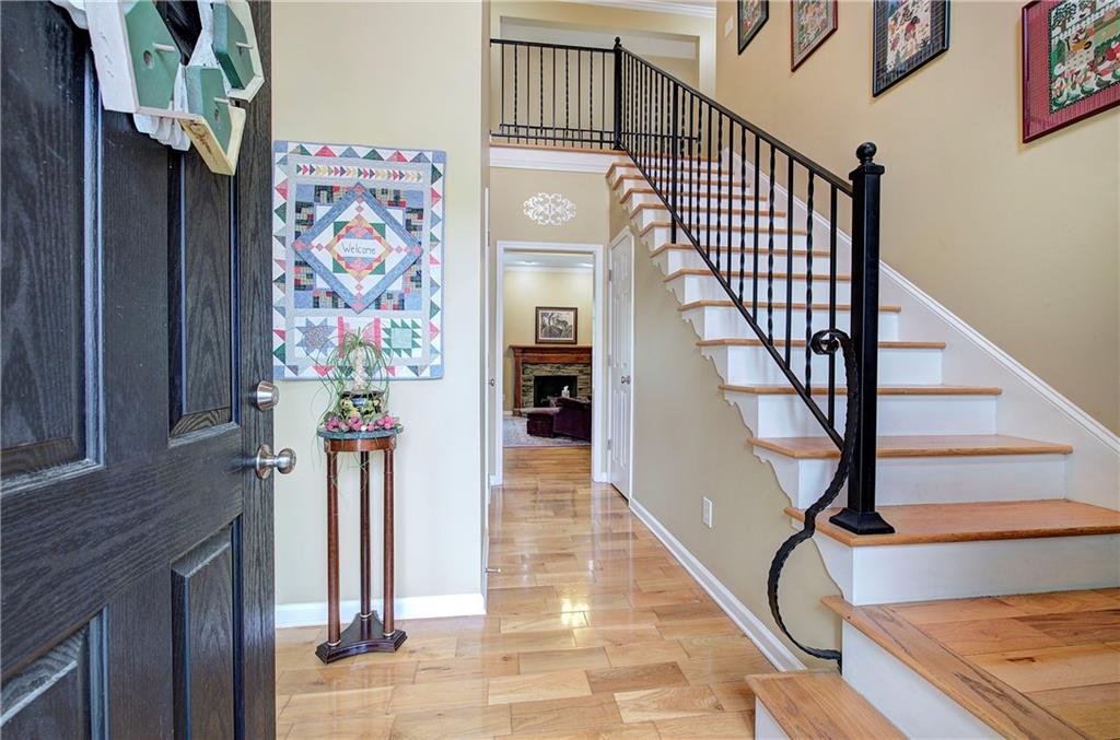 3 Foothills Drive SW