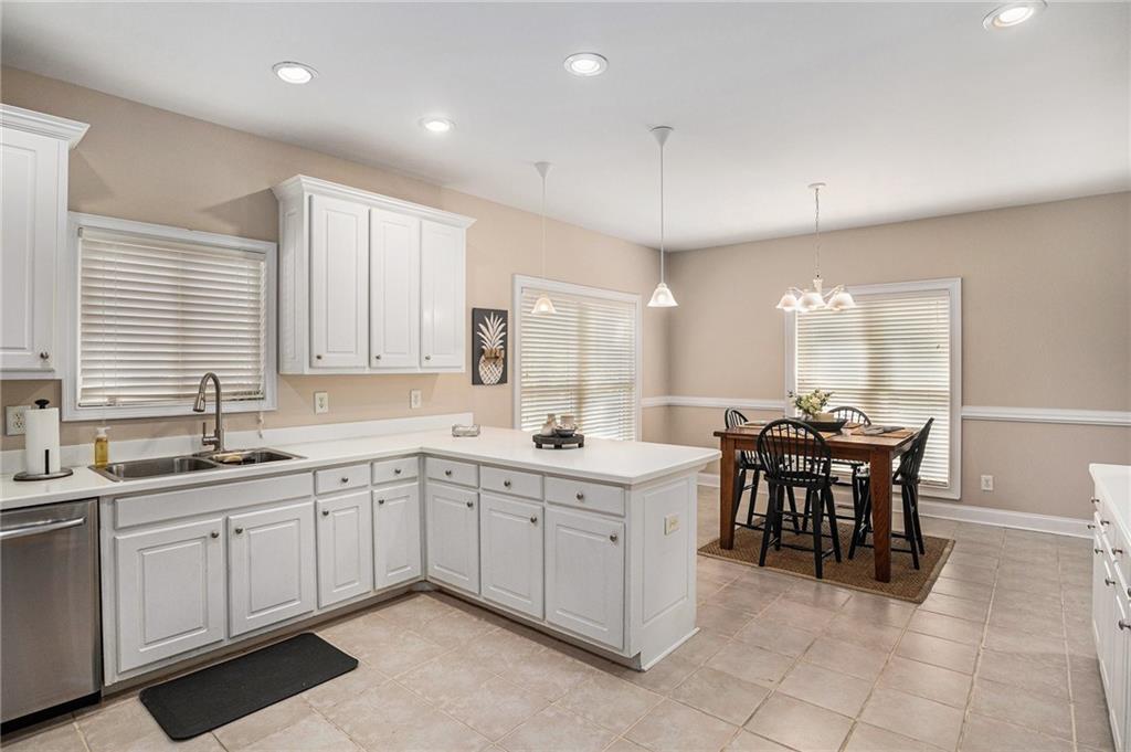 Wellington Pointe - Residential