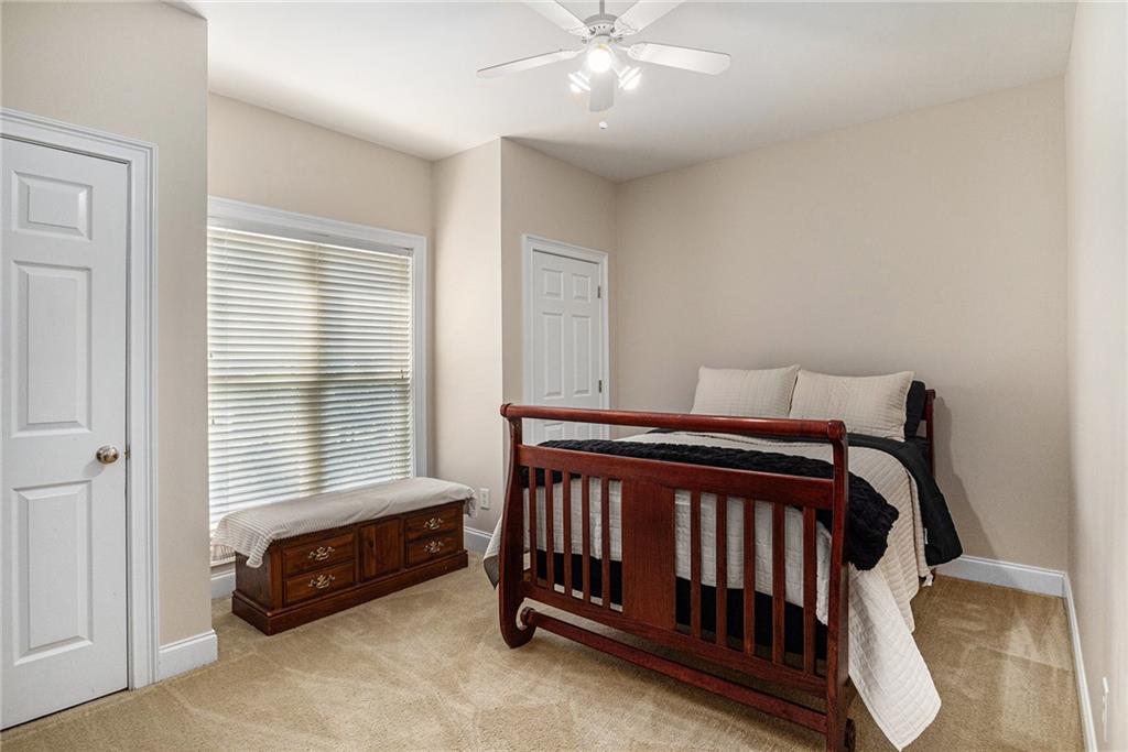 Wellington Pointe - Residential