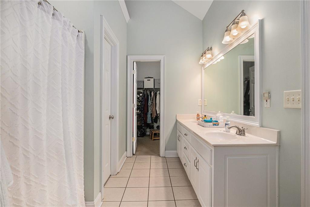 Wellington Pointe - Residential
