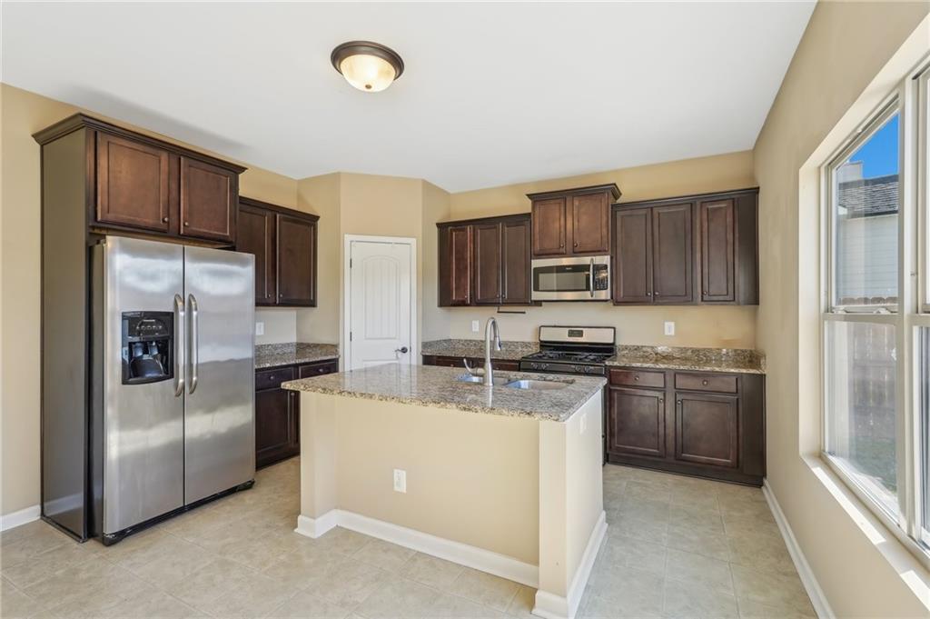 218 Red Hawk Drive, Dawsonville, Georgia image 14